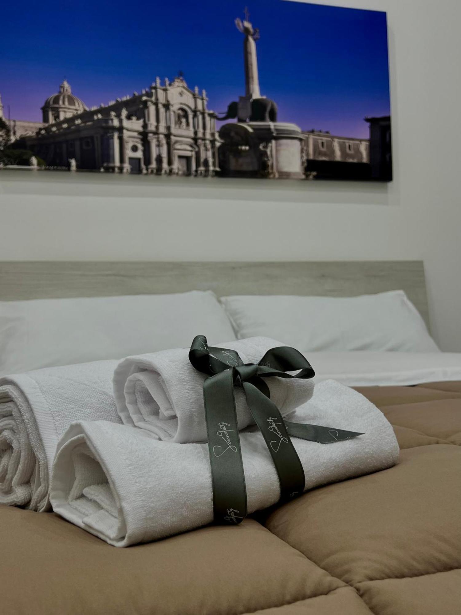 Amira Guest House Katania Zewnętrze zdjęcie