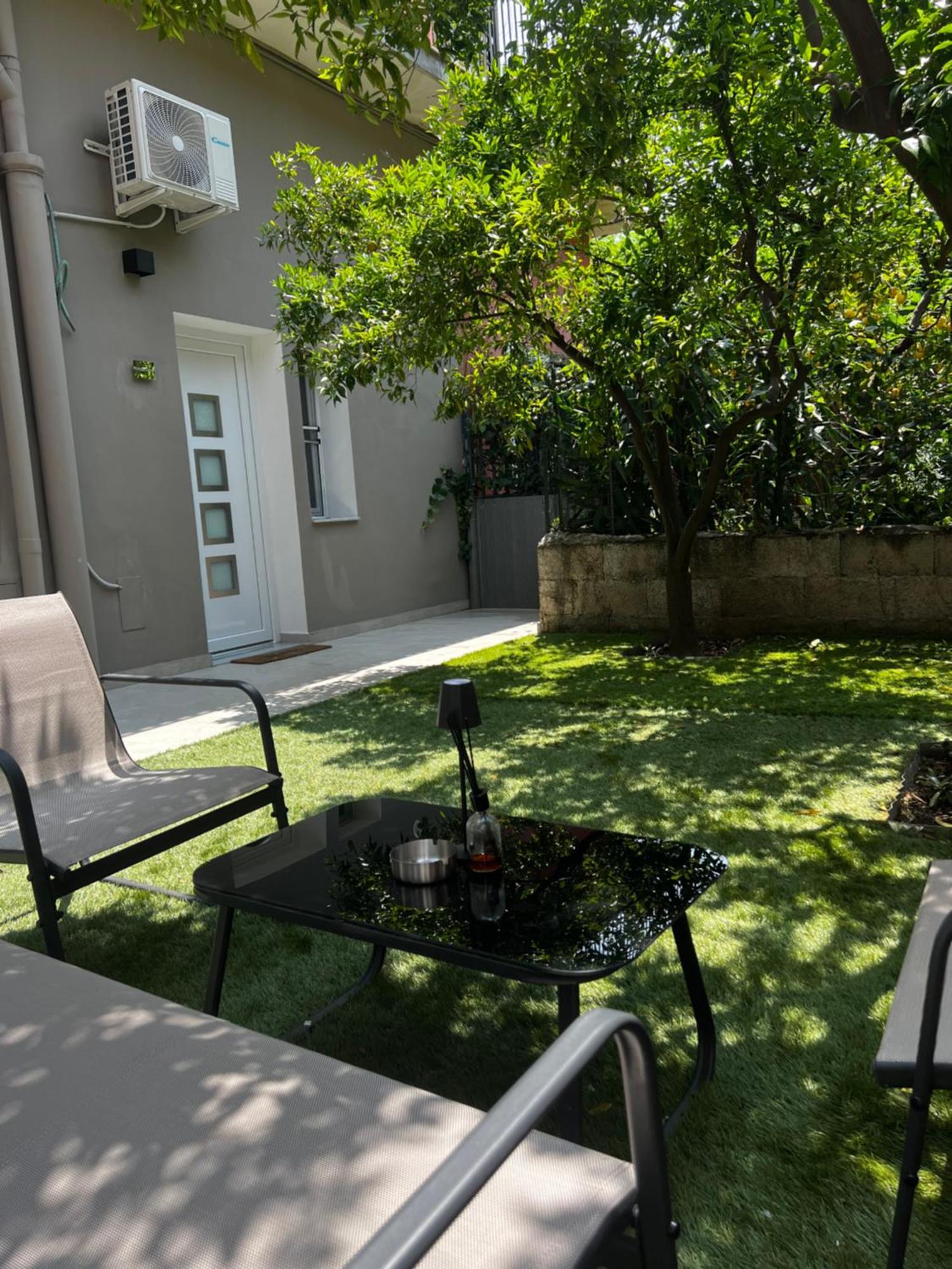 Amira Guest House Katania Zewnętrze zdjęcie